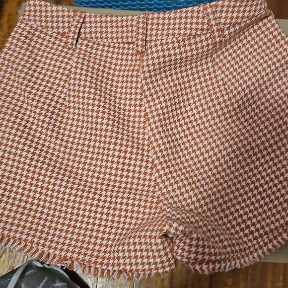 BETTER BE WOMAN SHORTS - Picture 5 of 6